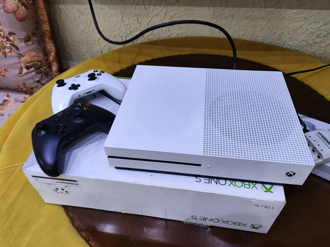 x box one s|کنسول، بازی ویدئویی و آنلاین|لار, |دیوار