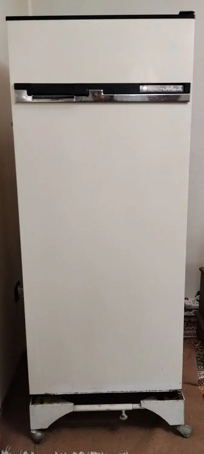 یخچال|یخچال و فریزر|همدان, |دیوار