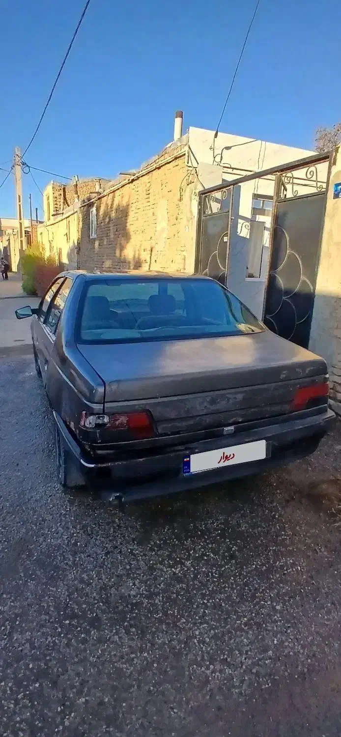 ماشین پژو 405 Glx مدل 82|خودرو سواری و وانت|همدان, |دیوار