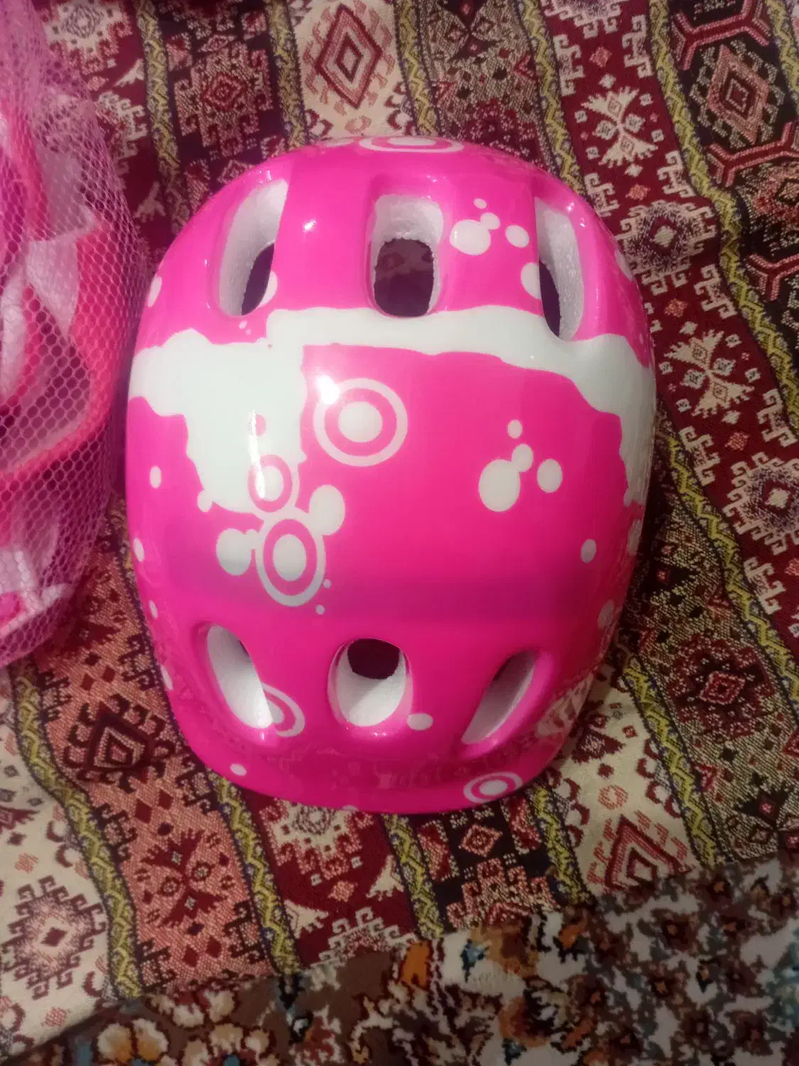 اسکیت دارایه تنظیم شدن کوچک بزرک شدن|دوچرخه، اسکیت، اسکوتر|تهران, نعمت‌آباد|دیوار