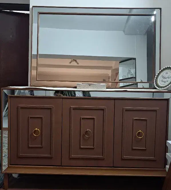 میز اتو و آیینه و کنسول|بوفه، ویترین، کنسول|بندر ترکمن, |دیوار