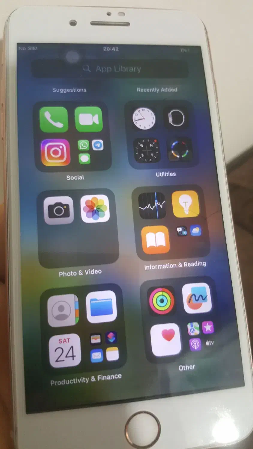 گوشی  آیفون  8پلاس64  گیگابایت|موبایل|نسیم‌شهر, |دیوار