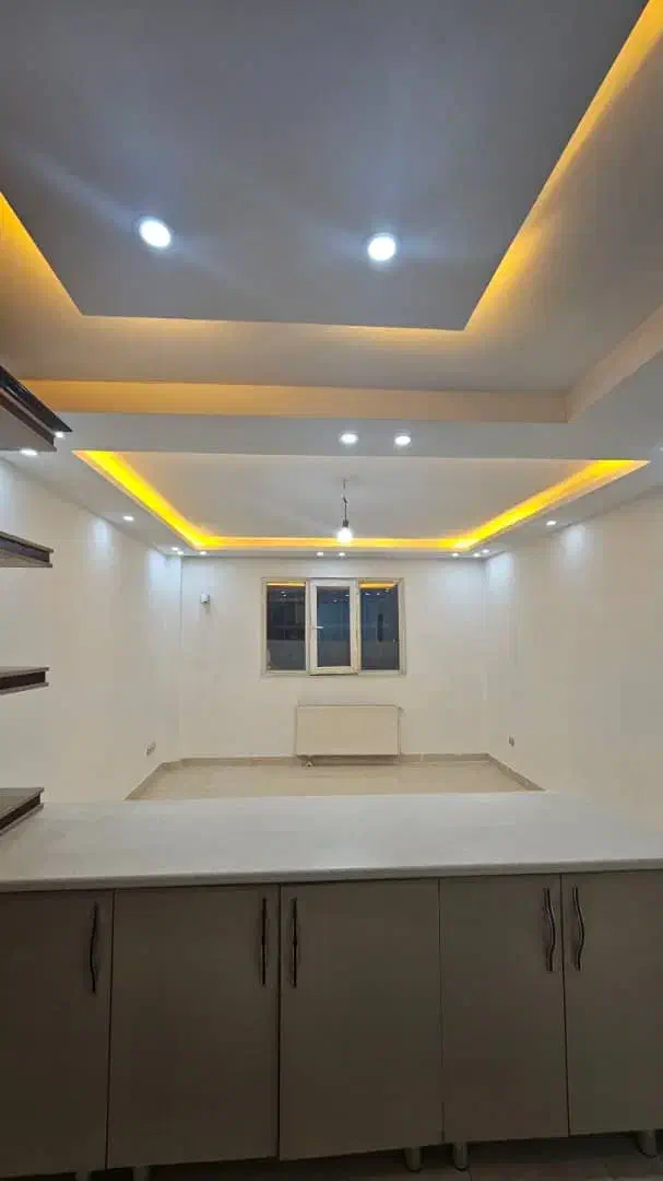 ارم غربی/وام تسویه/نزدیک مترو/آسانسور/نقد و اقساط|فروش آپارتمان|هشتگرد, شهرک ارم غربی|دیوار