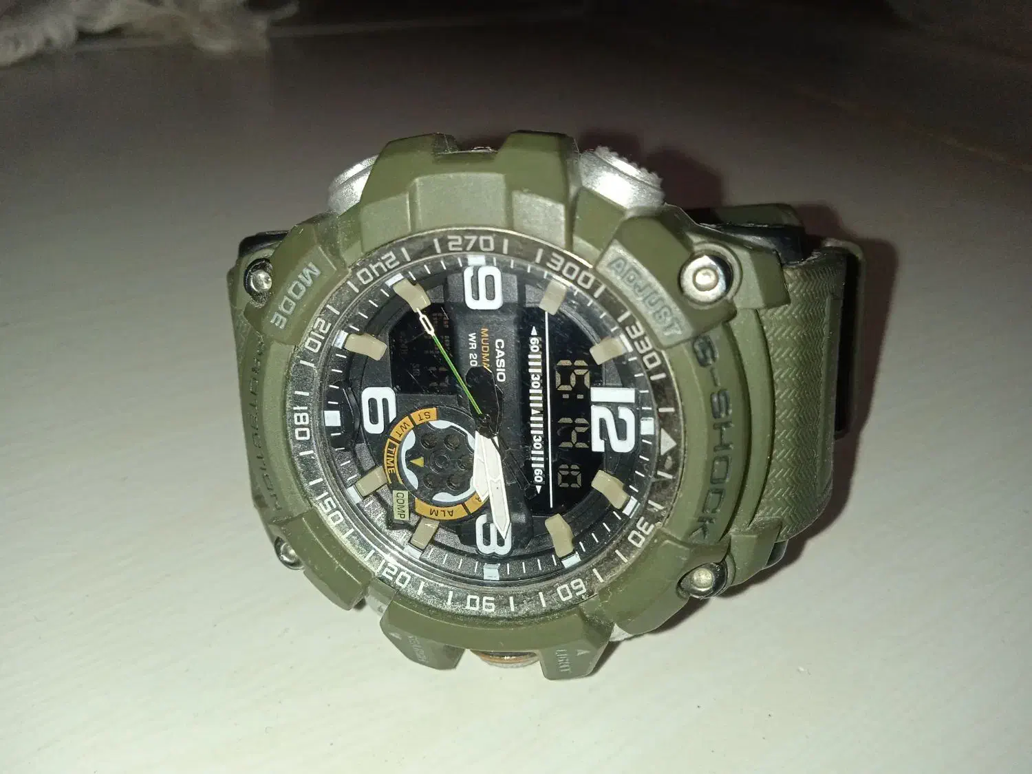 ساعت|ساعت|هشتگرد, فاز ۲ مهستان|دیوار