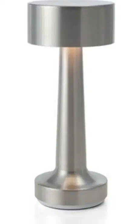 چراغ رو میزی ساده و کلاسیک|چراغ خواب و آباژور|گرگان, |دیوار