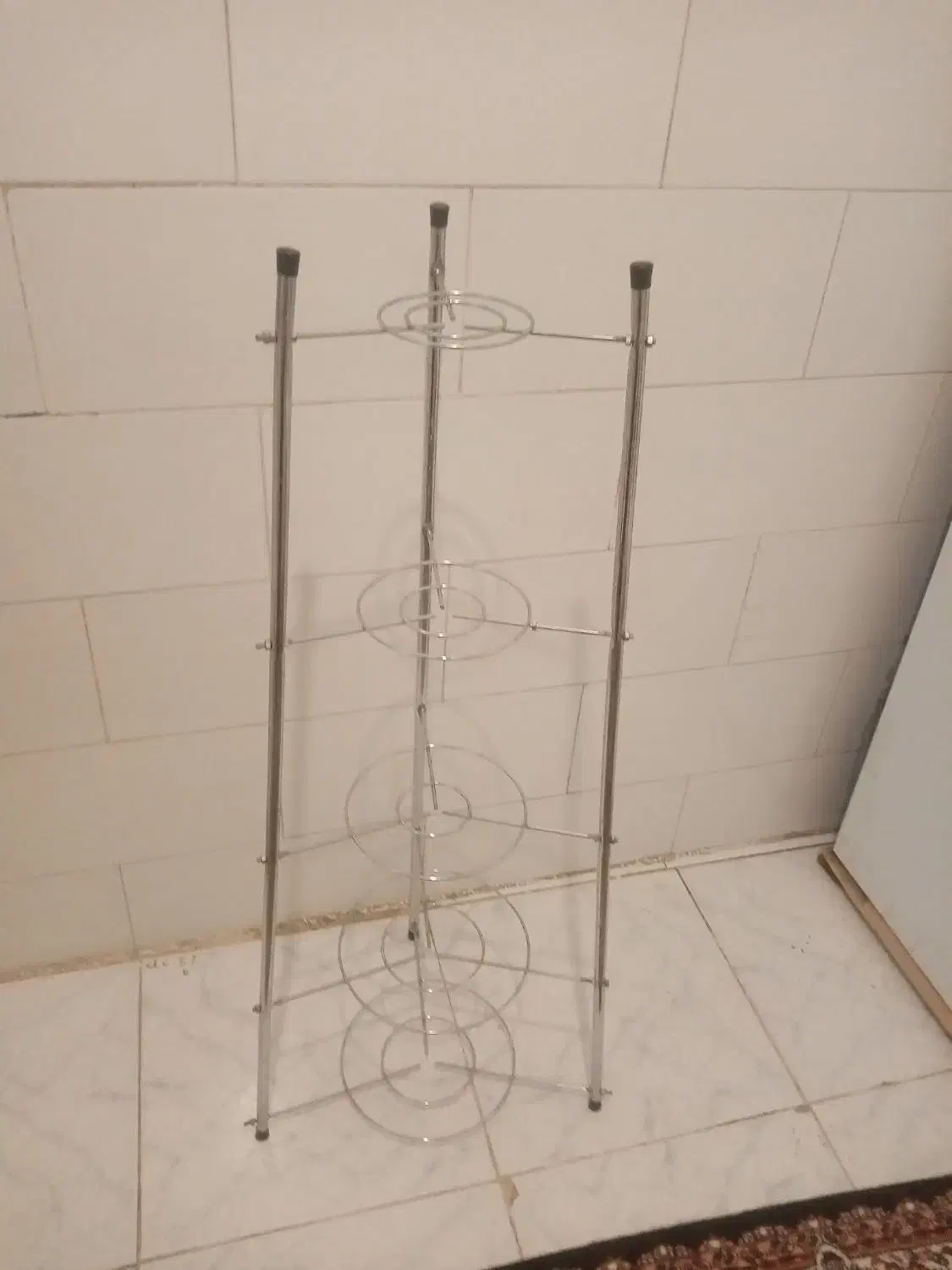 پایه قابلمه|آبچکان و نظمدهنده ظروف|کرمانشاه, |دیوار