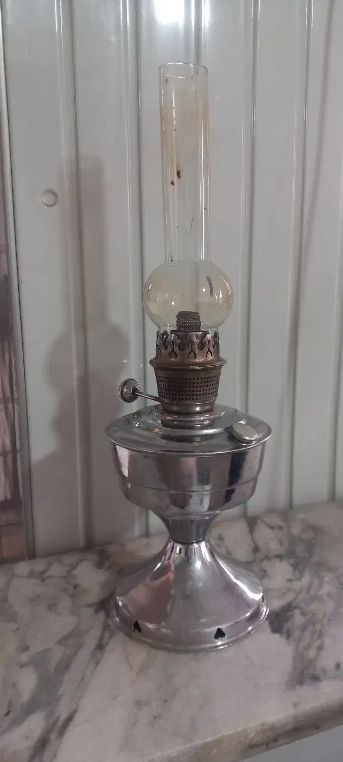 گرد سوز|کلکسیون اشیاء عتیقه|سبزوار, امام خمینی (ناوی)|دیوار