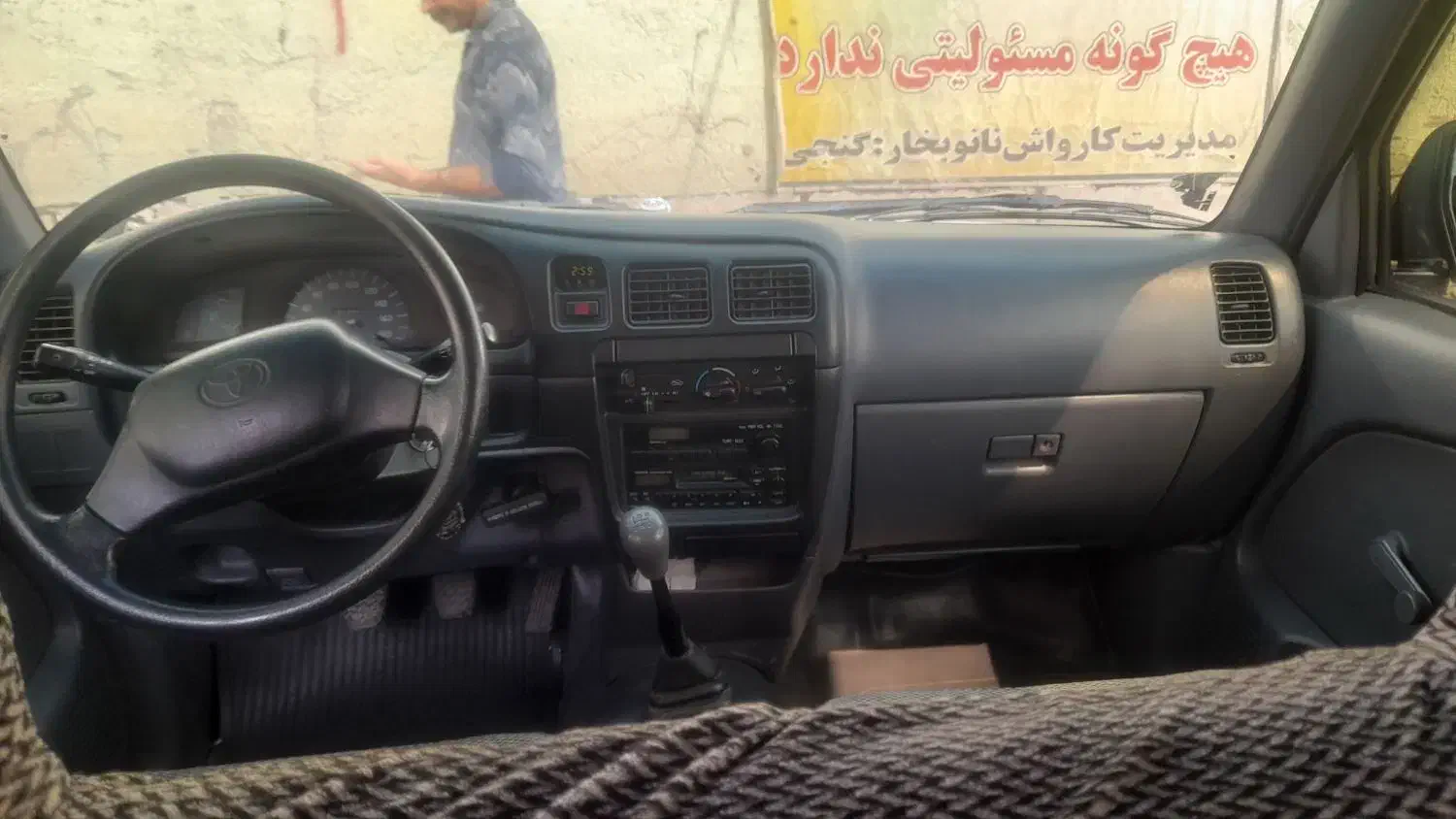 هایلوکس تایگردوکابین کوتاه مدل ۲۰۰۲ در حد صفر|خودرو سواری و وانت|کرمان, |دیوار