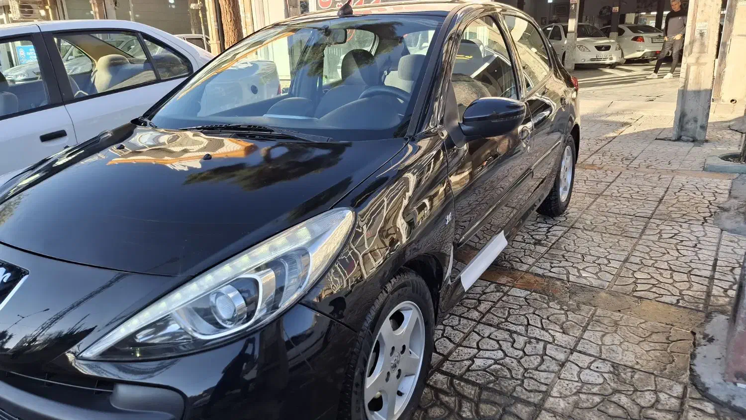 پژو۲۰۷ مدل۱۳۹۸ اتومات|خودرو سواری و وانت|کرمانشاه, |دیوار