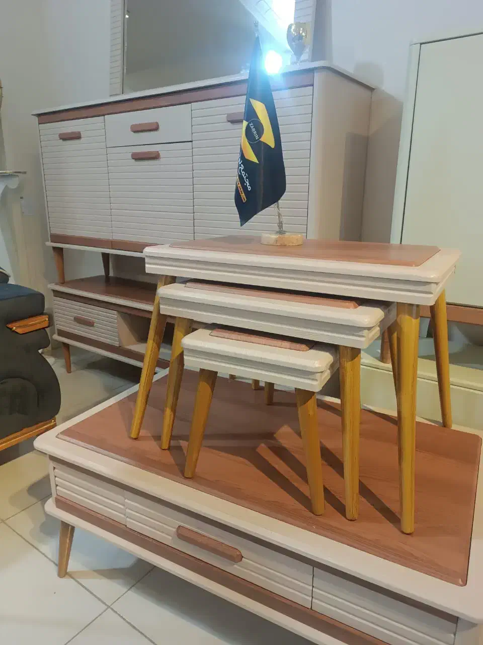 جلو مبلی الیف زرکالا|مبلمان خانگی و میز عسلی|یاسوج, |دیوار