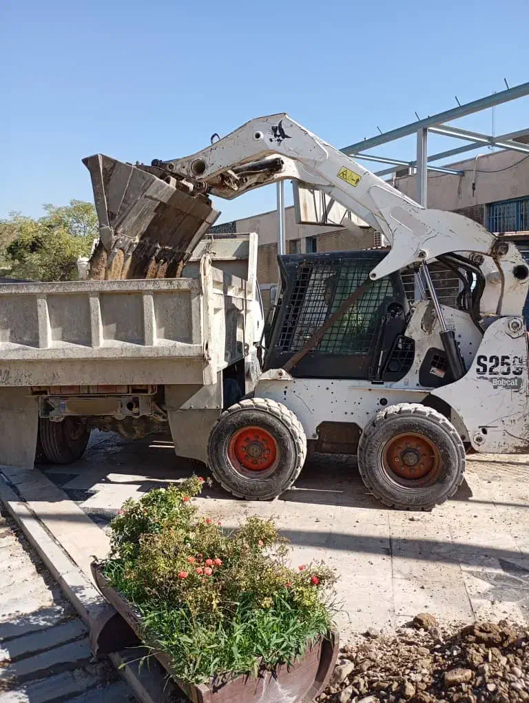 حمل نخاله با ماشین بادسان ایسوزو خاور و کارگر|خدمات حمل و نقل|تهران, سبلان (لشگر)|دیوار