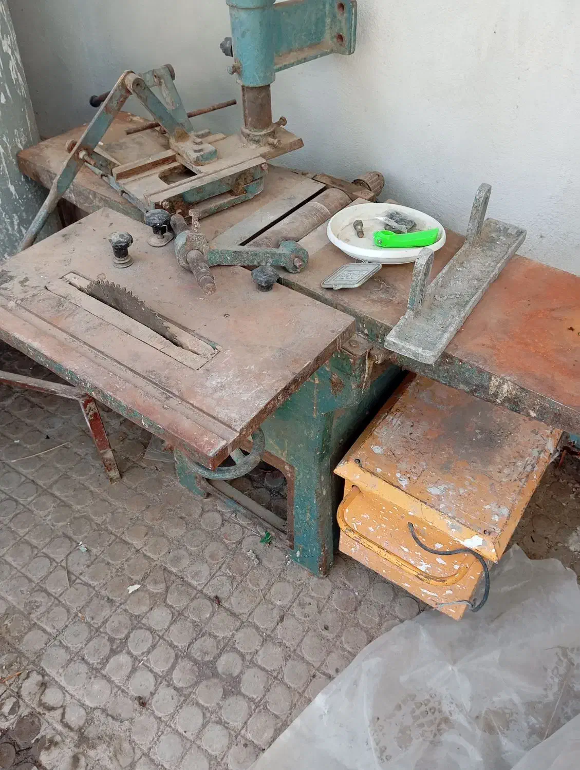 فروش دستگاه سه کاره نجاری|ماشین‌آلات صنعتی|بم, |دیوار