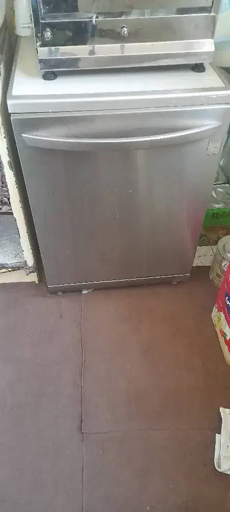 ظرف شویی|ماشین ظرفشویی|هشتگرد, کوی یاران|دیوار