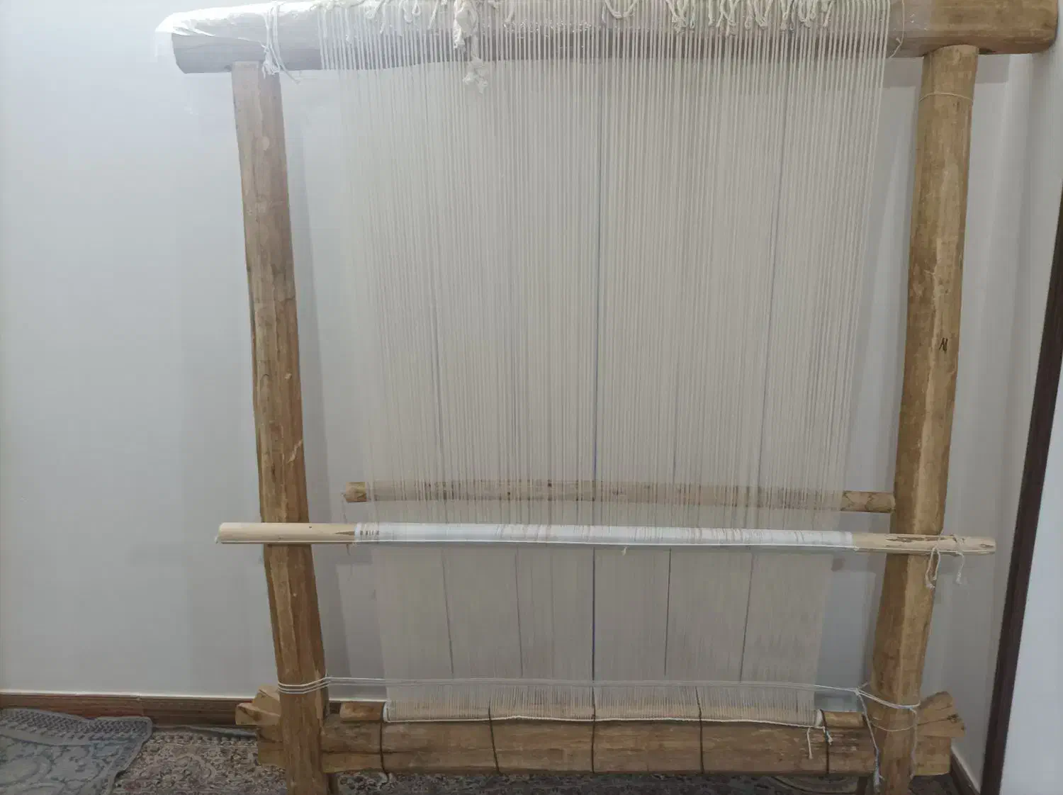 دار قالی همراه با چله کشی نو 6صدتایی|ابزارآلات|شاهینشهر, گزبرخوار|دیوار