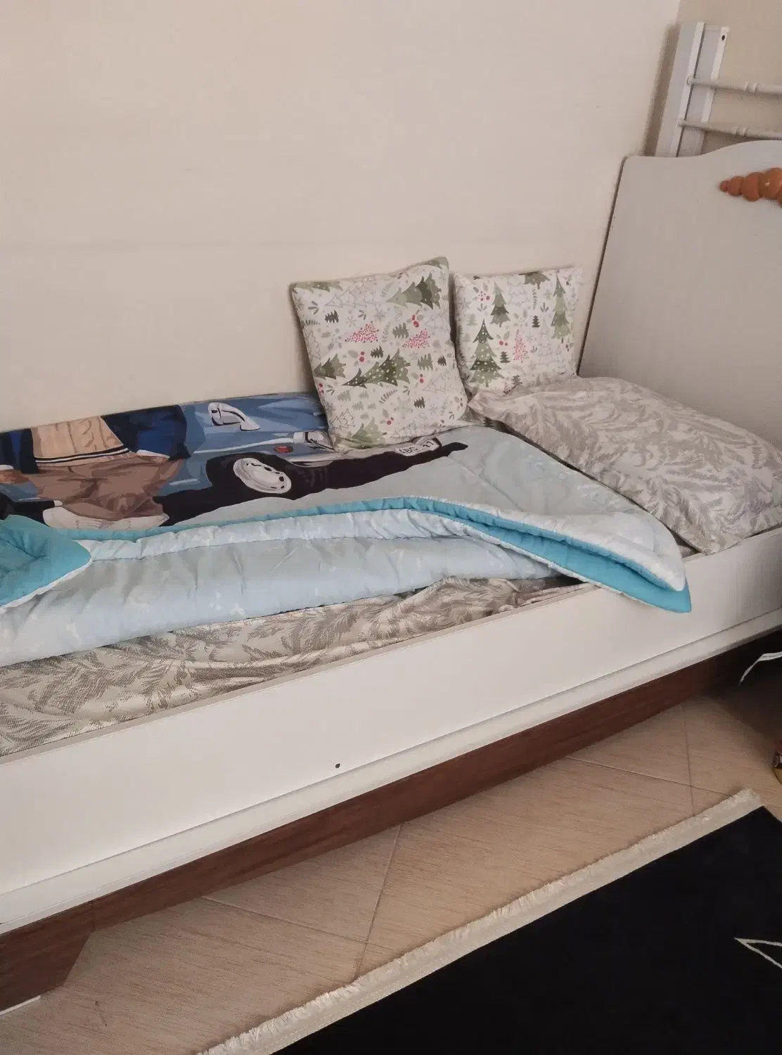 ماشین شارژی و دوچرخه وتخت خواب یک نفره|اسباب و اثاث بچه|فردیس, فردیس|دیوار