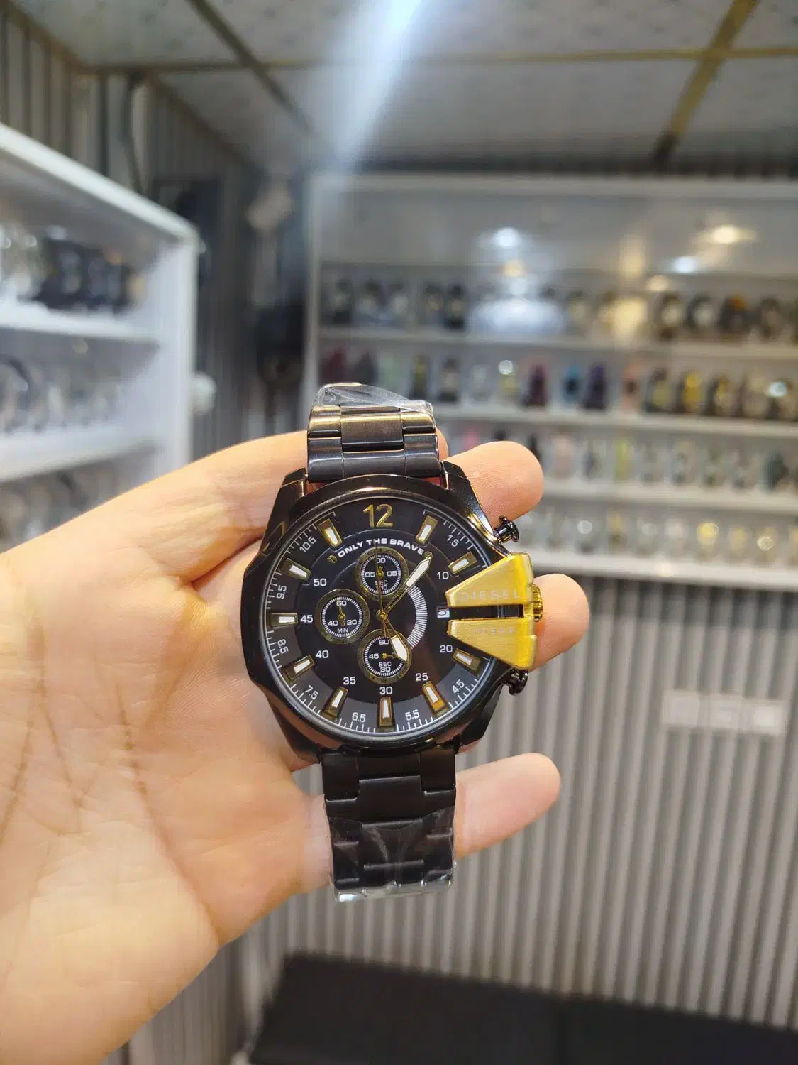 حراج ساعتهای مردانه اصلی|ساعت|بروجرد, |دیوار