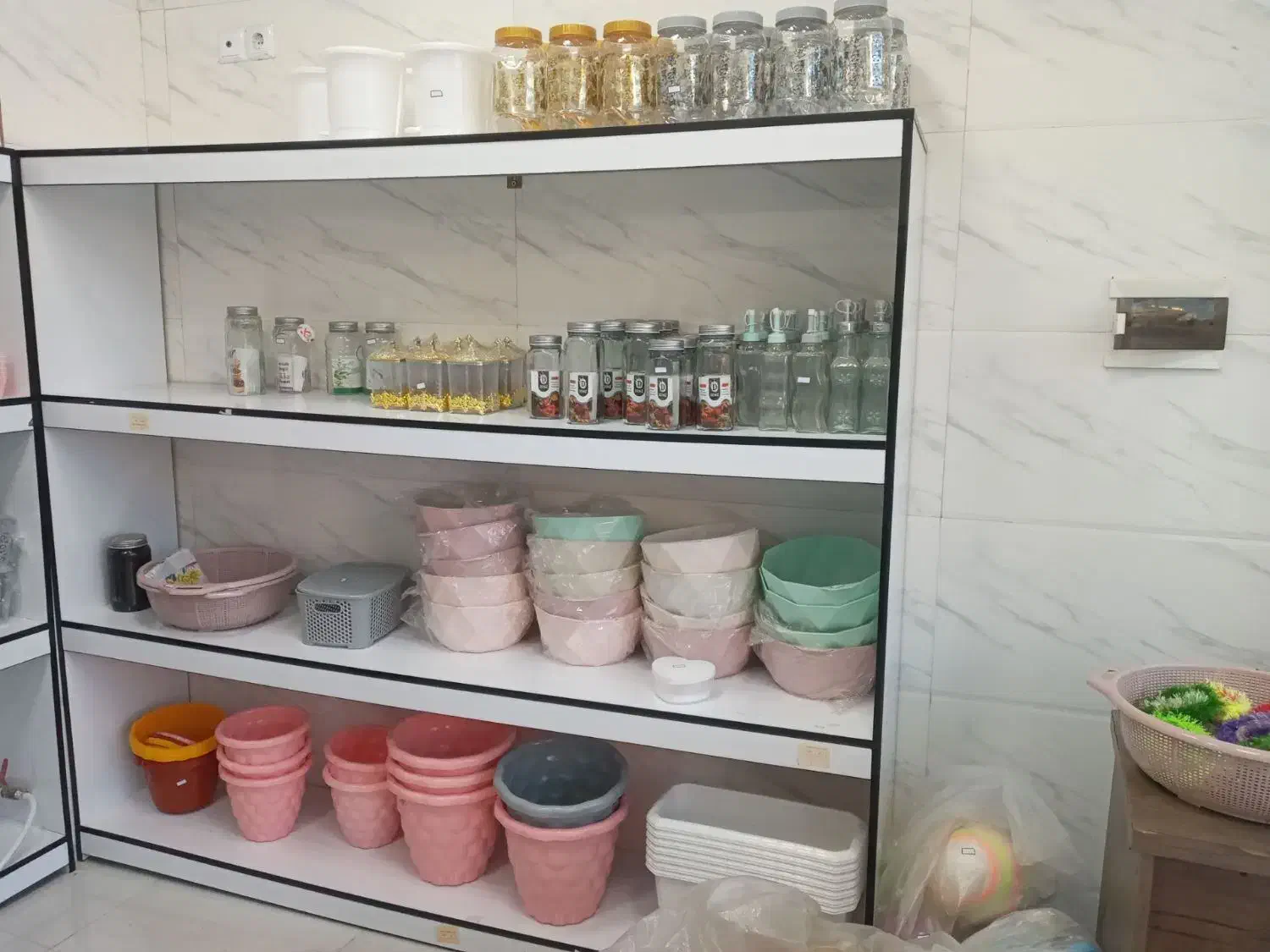 قفسه چوبی mdf ام دی اف چوبی|کتابخانه، شلف، قفسه‌های دیواری|ضیابر, |دیوار