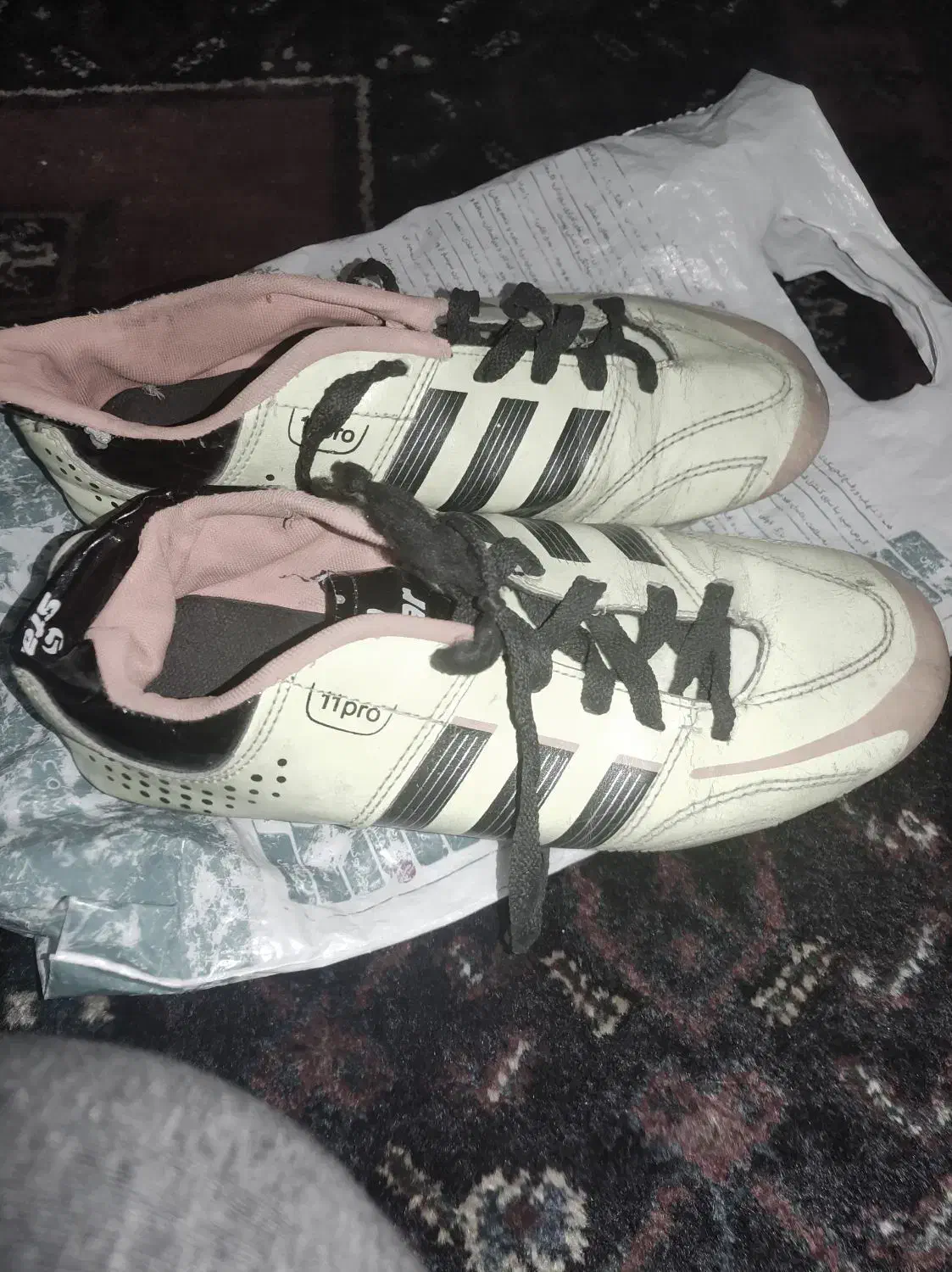 کفش فوتبال|ورزش‌های توپی|سنندج, |دیوار