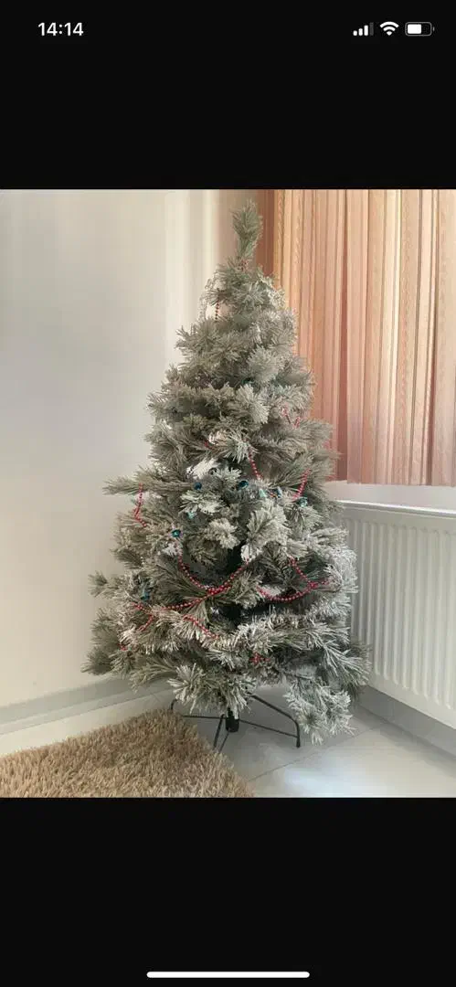 فروش درخت کریسمس|گل مصنوعی|بوئین زهرا, |دیوار