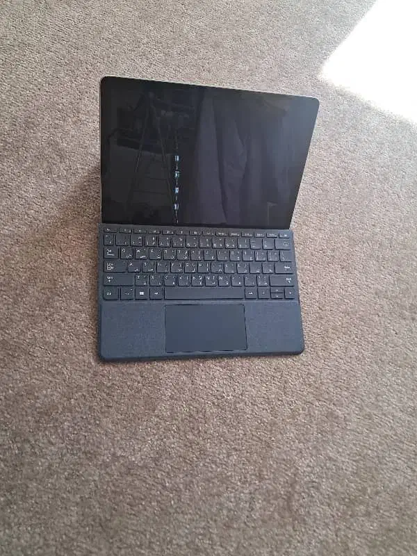 لپ تاپ سورفیس|رایانه همراه|شاهین‌شهر, حافظ جنوبی|دیوار