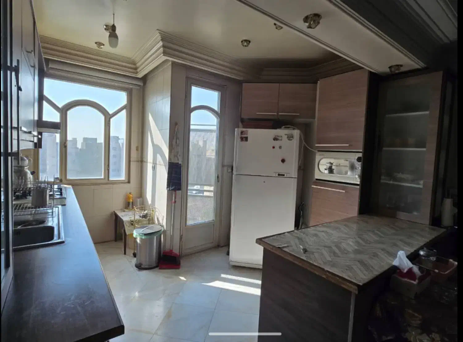 کابینت آشپزخانه بسیار سالم و تمیز|مصالح و تجهیزات ساختمان|تهران, دبستان|دیوار