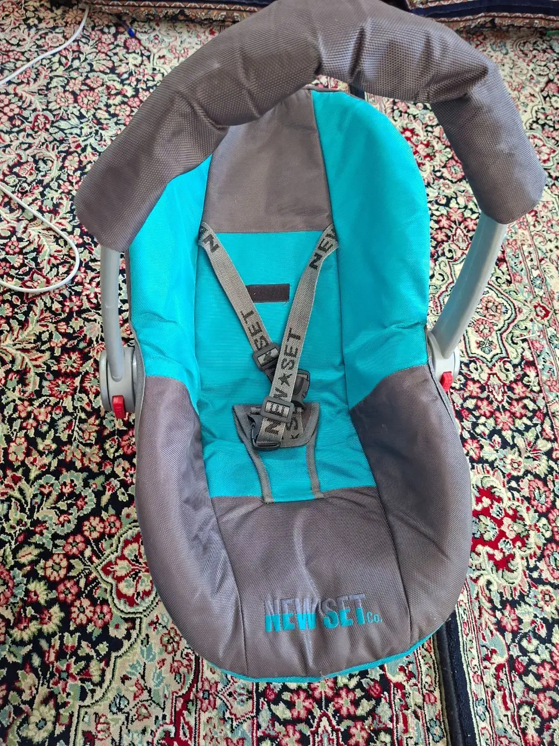 کریر در حد نو|کالسکه و لوازم جانبی|خرمآباد, |دیوار