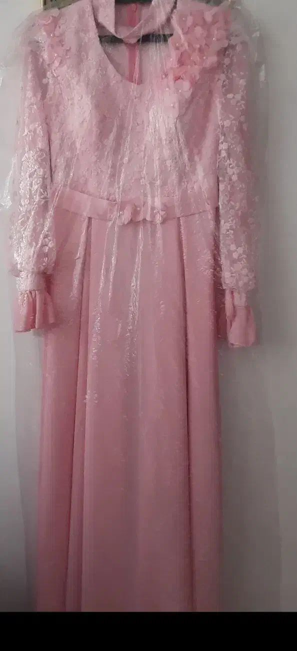 لباس مجلسی|لباس|قزوین, |دیوار