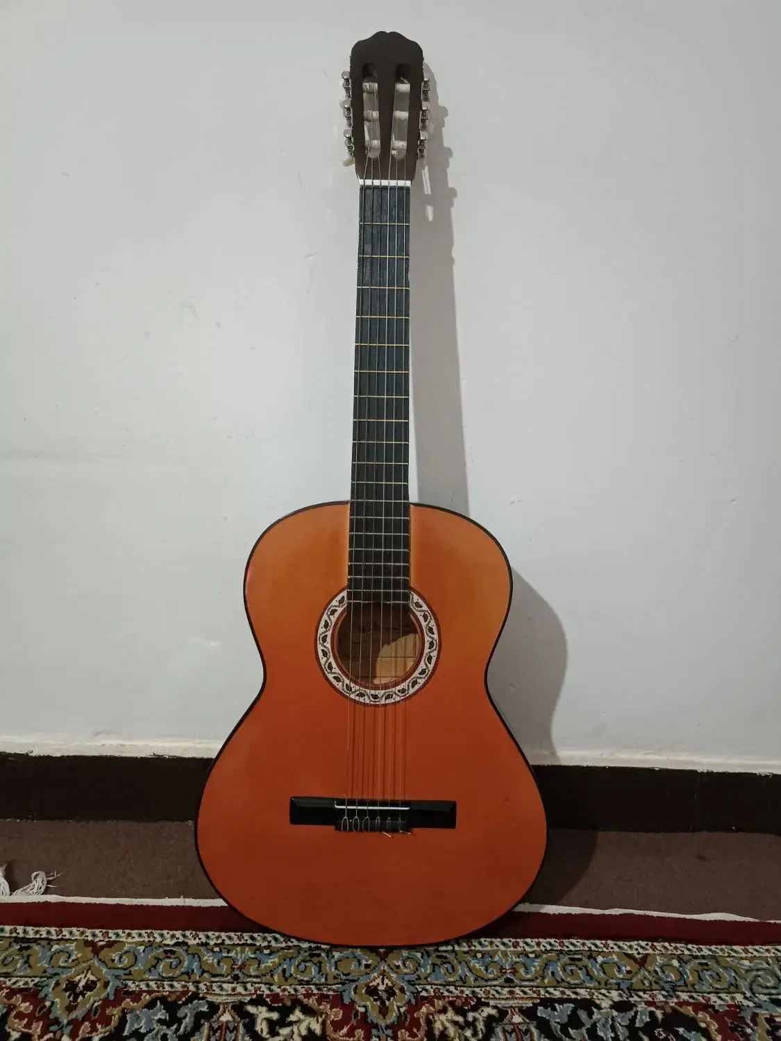 گیتار دیاموند|گیتار، بیس، امپلیفایر|سقز, |دیوار