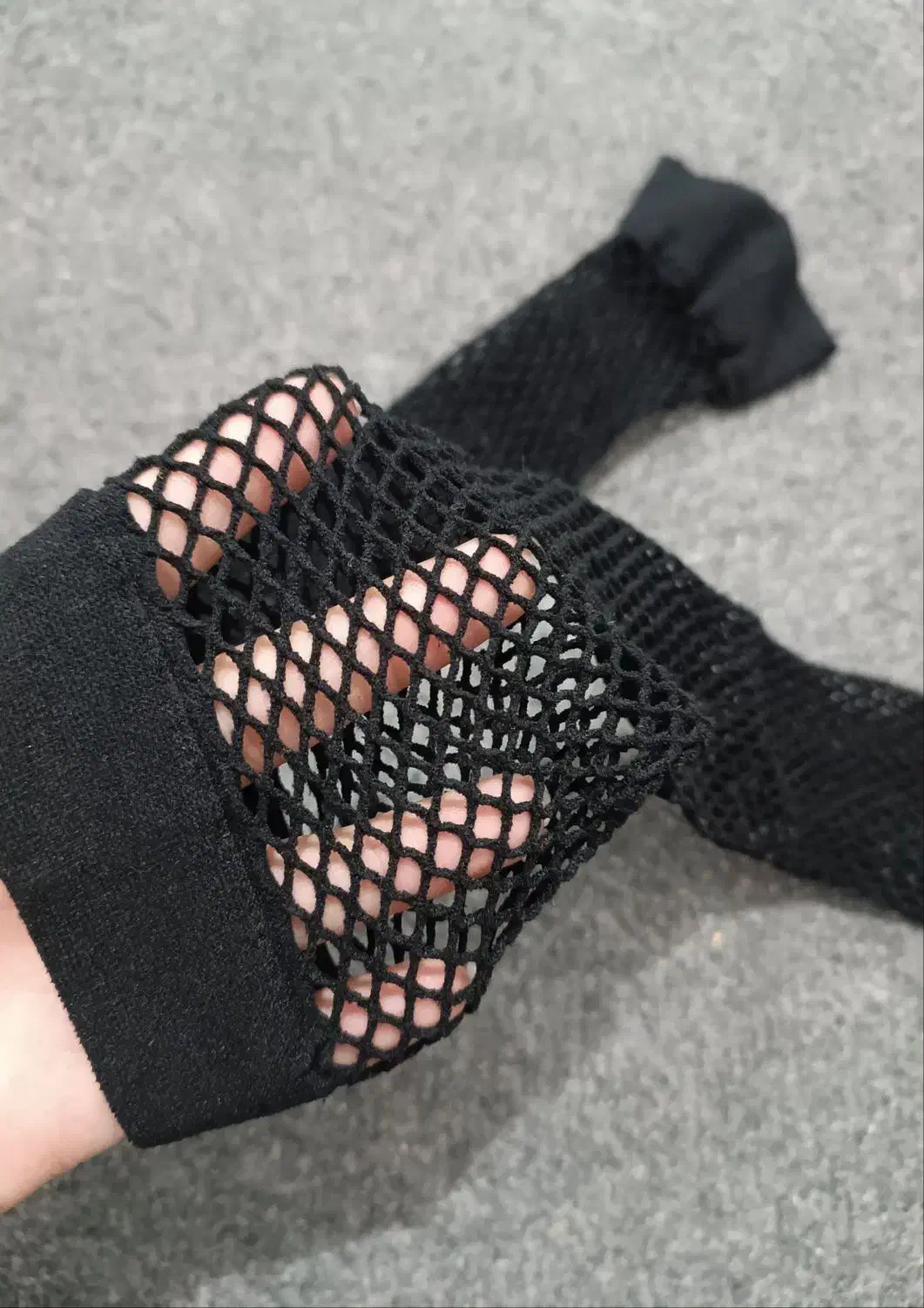 دستکش انگشتی ساق بلند توری|لباس|فولادشهر, C5|دیوار