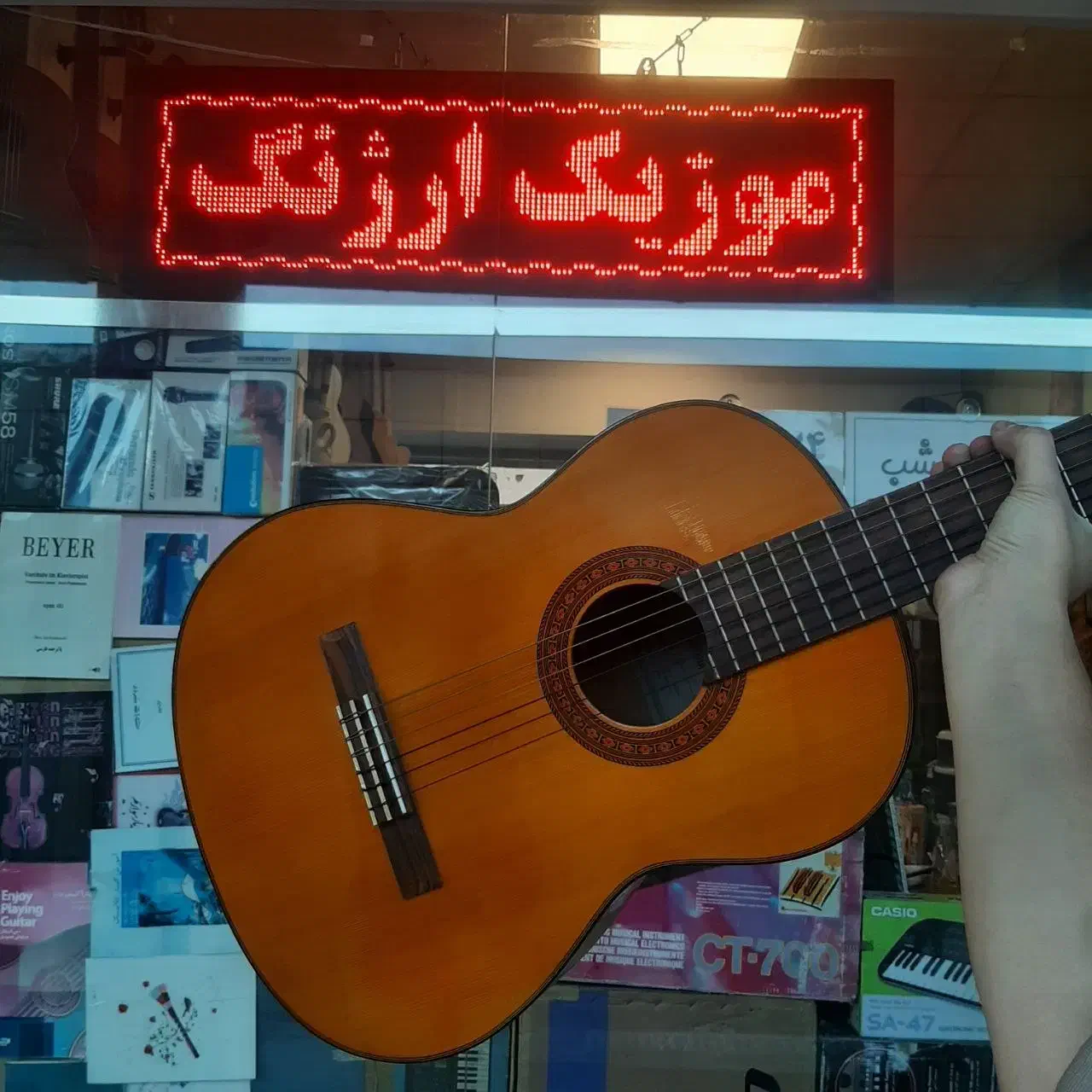 یاماها c40 c70 آکبند و کارکرده در موزیک ارژنگ|گیتار، بیس، امپلیفایر|پردیس, فاز ۳|دیوار