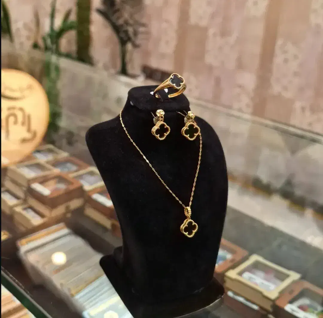 ست ونکلیف بدون اجرت ومالیات فقط با ۷ درصد|جواهرات|رشت, فلسطین|دیوار