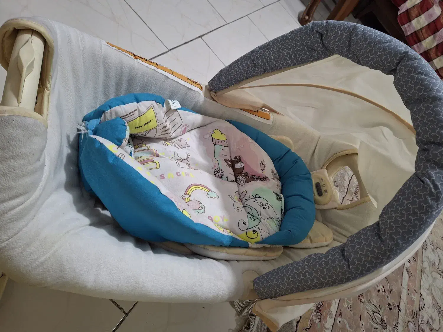 گهواره کودک|تخت و صندلی بچه|تهران, فرمانیه|دیوار