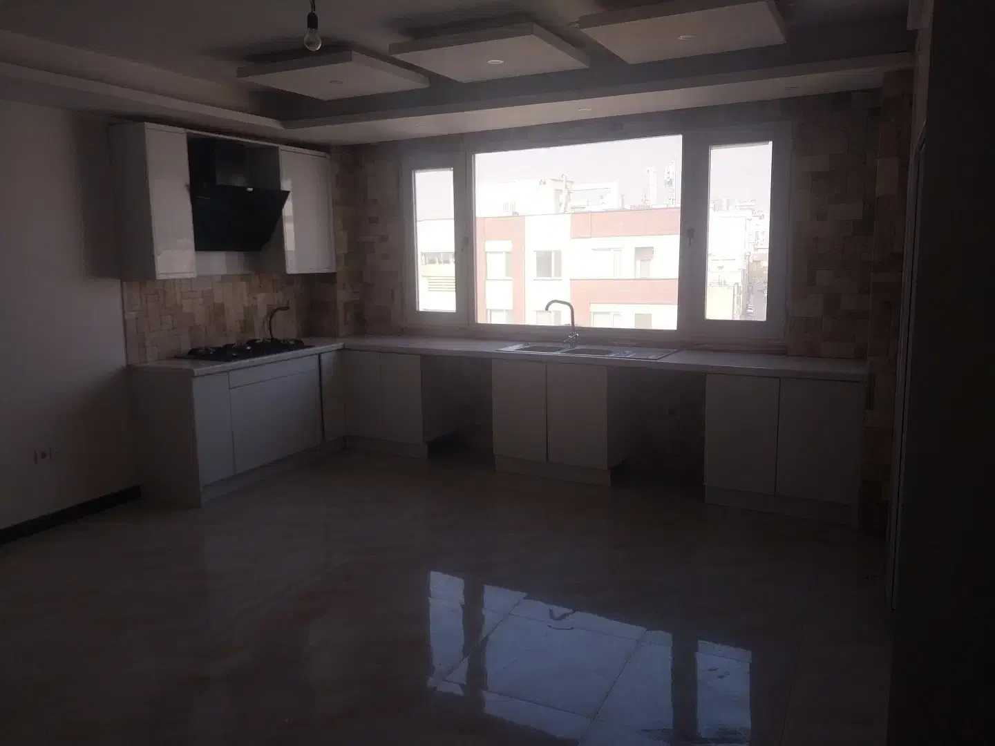 86متر فول امکانات اسکندری شکوفه