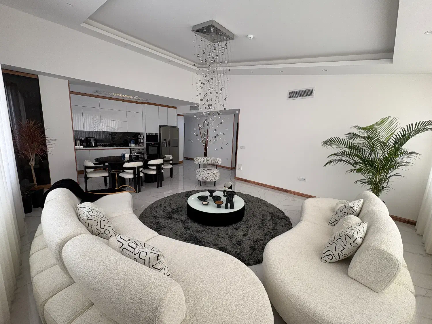 فرش گرد|فرش|تهران, کوهک|دیوار