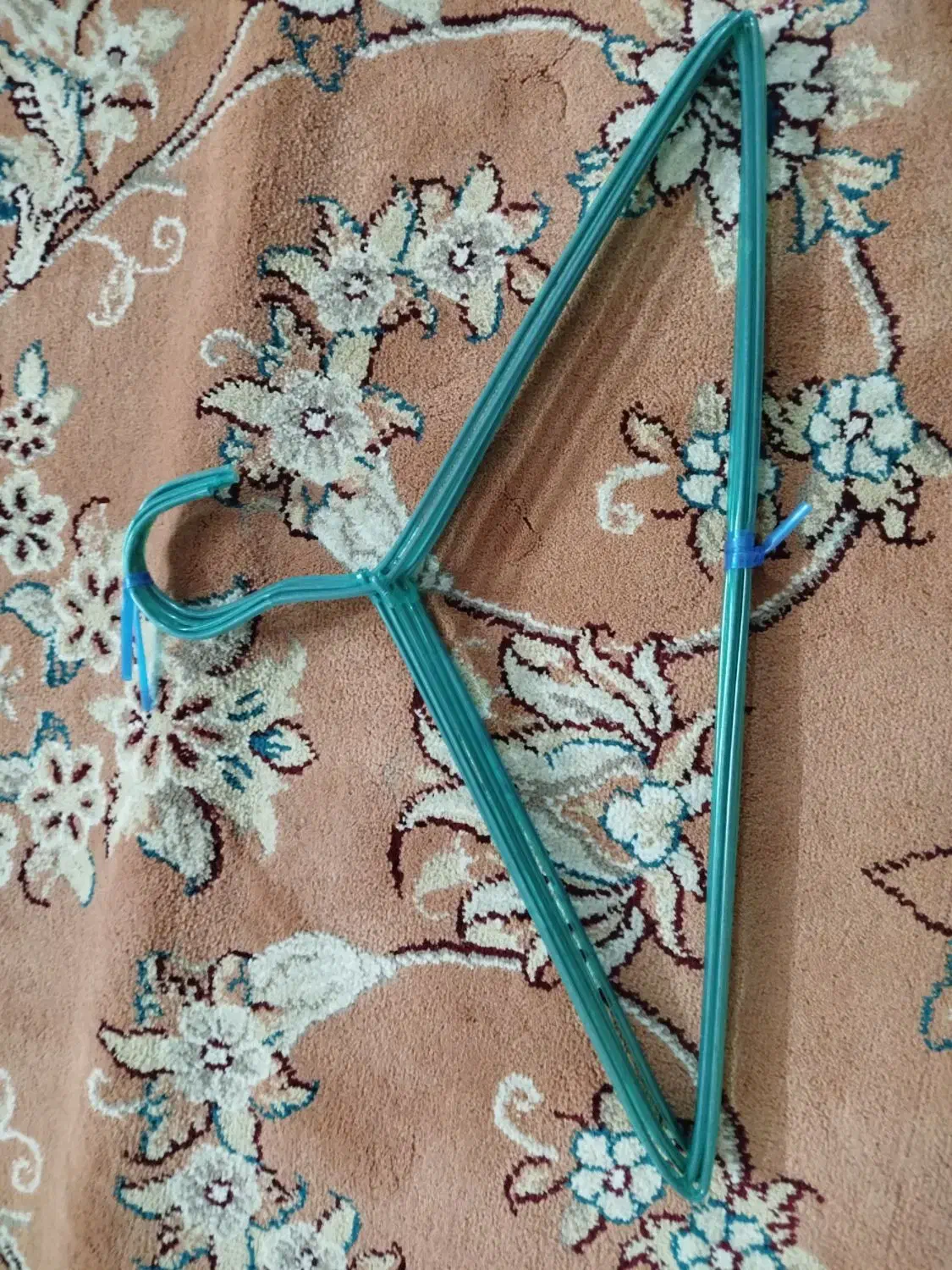 چوب لباسی|بندرخت و رخت‌آویز|ساوه, |دیوار