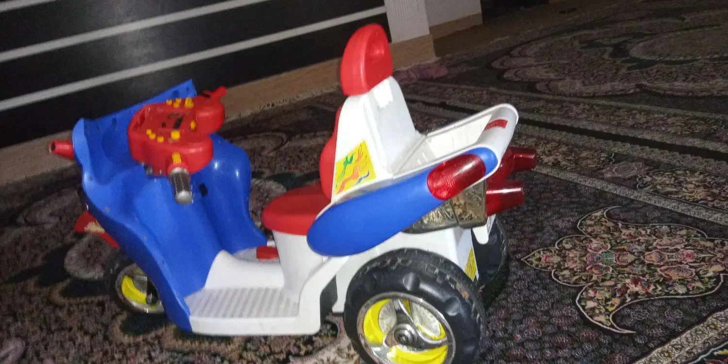 موتور شارژی برای بچهای تا وزن 25کیلو|اسباب و اثاث بچه|ایذه, |دیوار