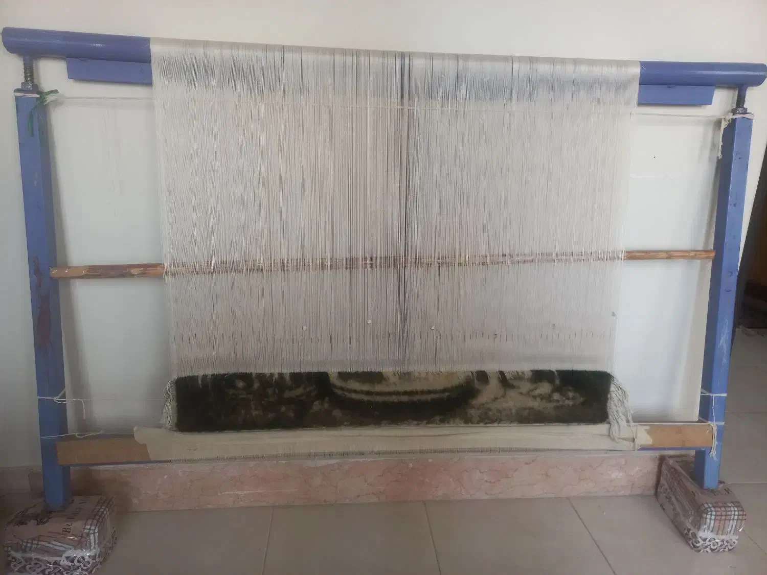 تابلو فرش نیمه کاره|تابلو فرش|شاهینشهر, شهرک میلاد|دیوار