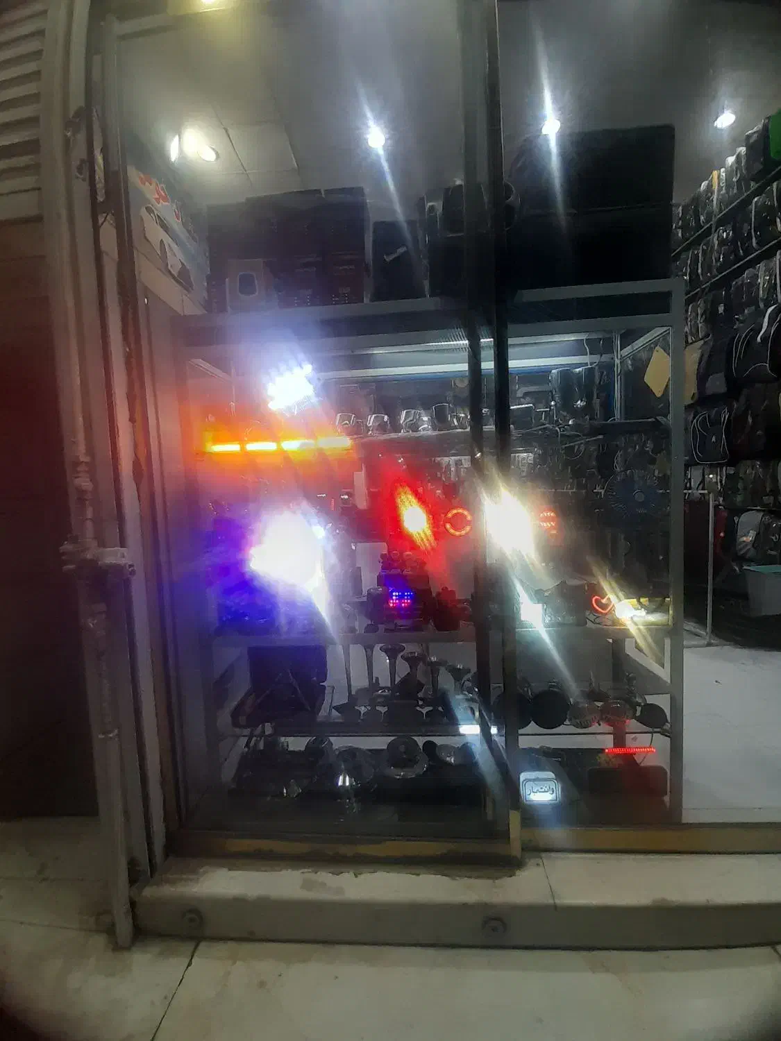 انواع لوازم لوکس ،اسپرت و روکش اعتماد|قطعات یدکی و لوازم جانبی|ری, فیروزآباد|دیوار