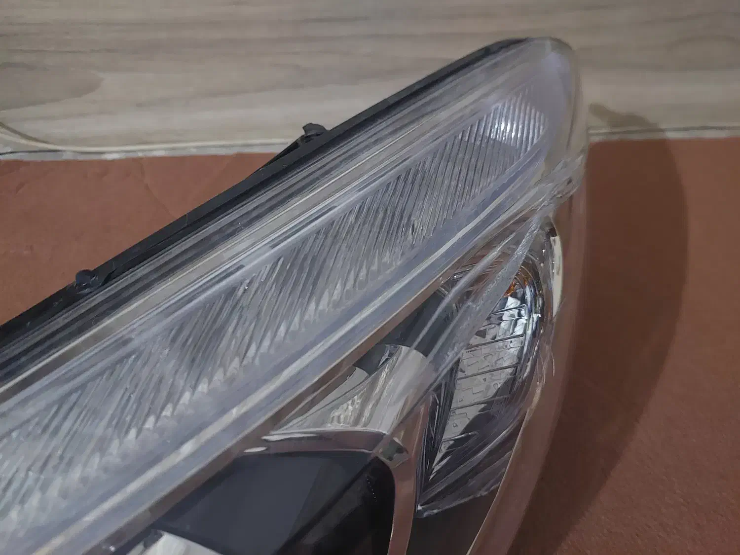 چراغ جلو ۲۰۷ سمت راننده|قطعات یدکی و لوازم جانبی|قدس, شهرقدس|دیوار