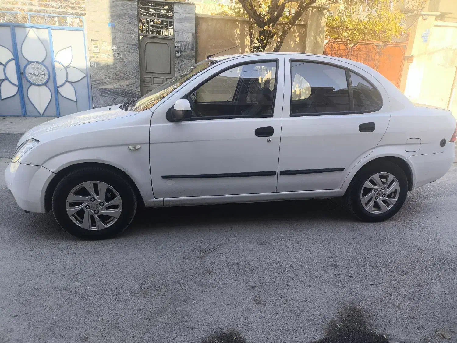 تیبا دوگانه کارخانه مدل97|خودرو سواری و وانت|کرمانشاه, |دیوار