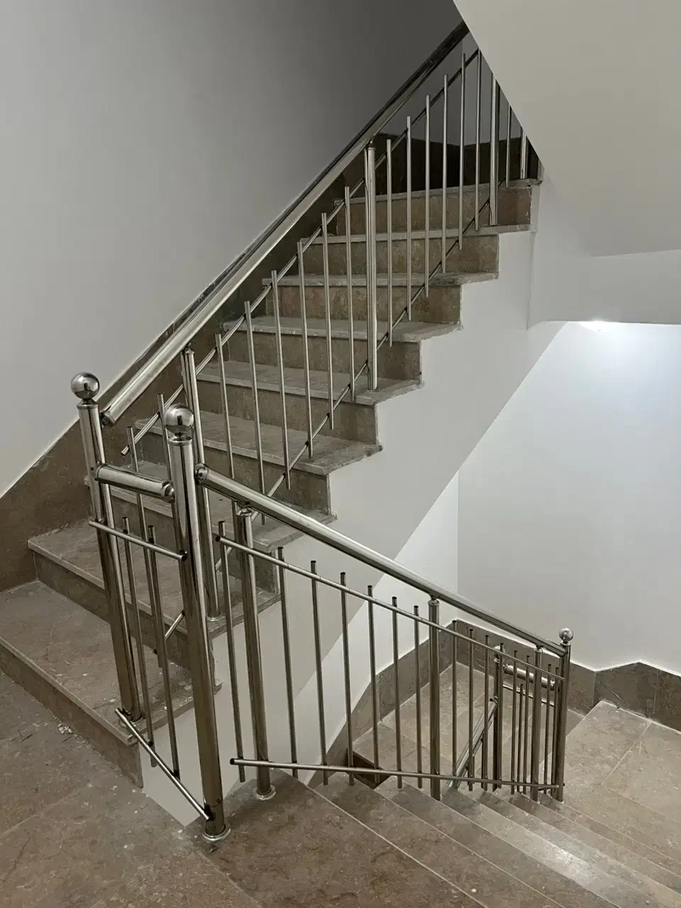 فروش و نصب نرده استیل سرتاسر خراسان|عمده‌فروشی|مشهد, هفت تیر (آب و برق)|دیوار