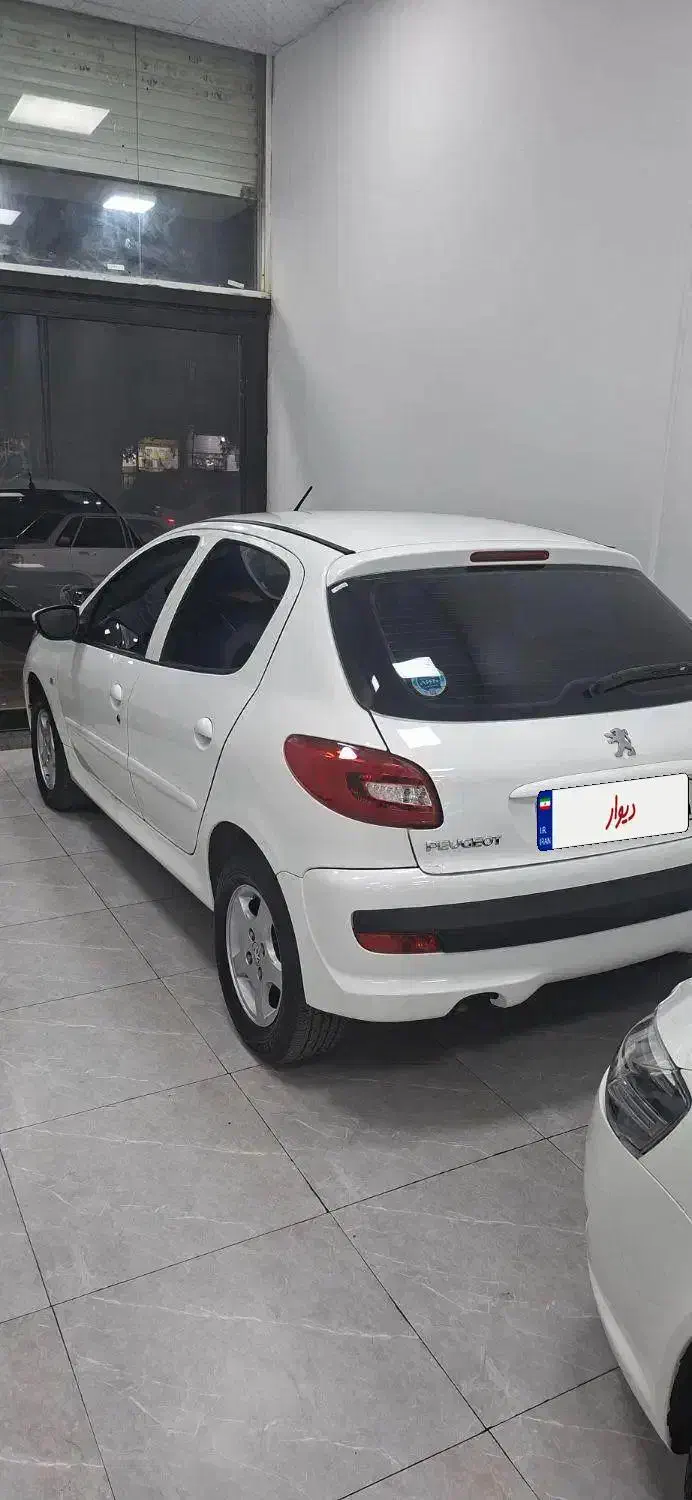 ۲۰۷ سقف فلز ۴۰۲|خودرو سواری و وانت|پاکدشت, خاتون آباد|دیوار