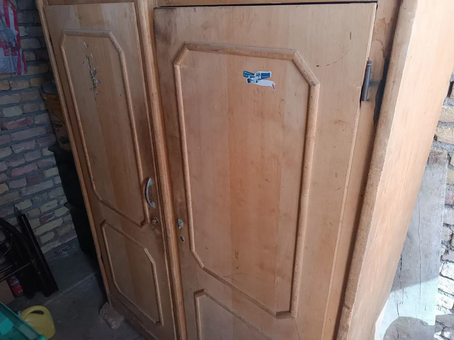 کمد|جاکفشی، کمد، دراور|شهرکرد, |دیوار