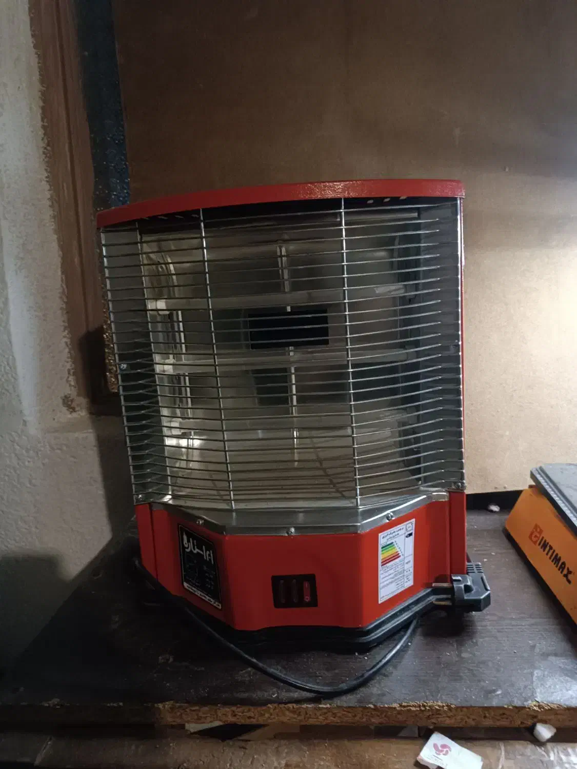 بخاری برقی و هیتر ۱۵۰۰ وات|بخاری، هیتر، شومینه|شیراز, پودنک|دیوار