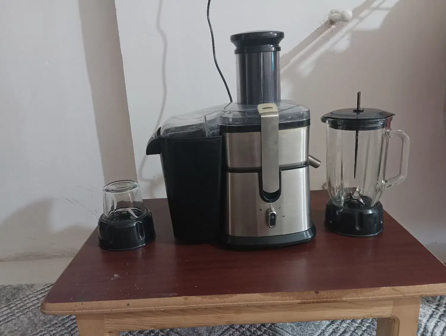 آبمیوه گیری 3 کاره آلمانی و مرکبات گیری گاسونیک|آبمیوه‌گیر و آب‌مرکبات‌گیر|مشکین‌دشت, |دیوار