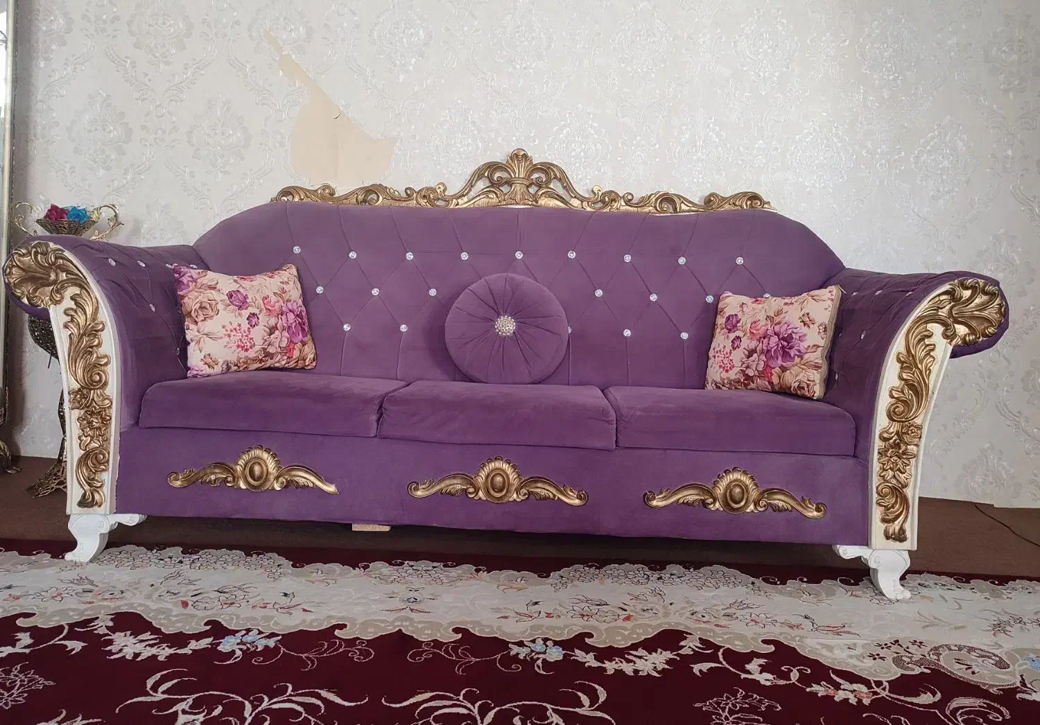 مبل کلاسیک 9نفره به همراه میز غذا خوری 4 نفره|مبلمان خانگی و میز عسلی|خوی, |دیوار