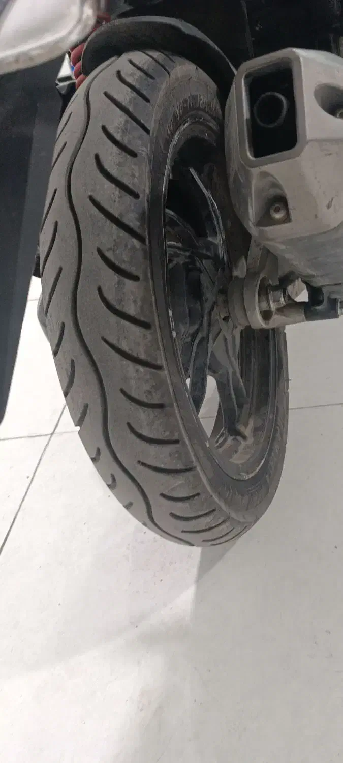 کلیک 402|موتورسیکلت|کنگاور, |دیوار