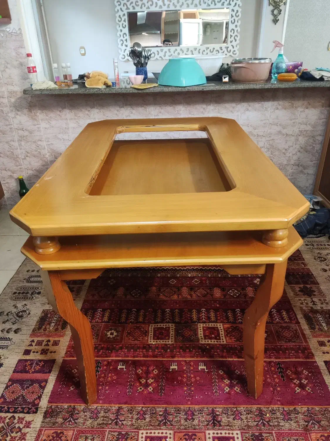 میز ۶ نفره|میز و صندلی غذاخوری|لاهیجان, کوی خزر|دیوار