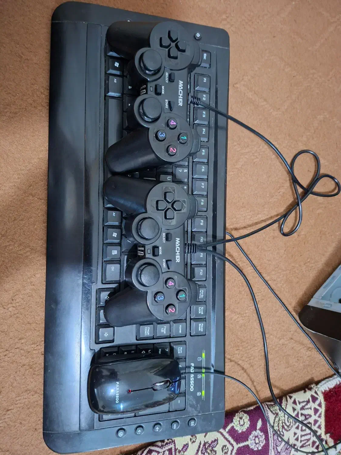 کیس گیمینگ قوی مخصوص گیم زدن|رایانه رومیزی|رباط‌کریم, رباط‌کریم|دیوار