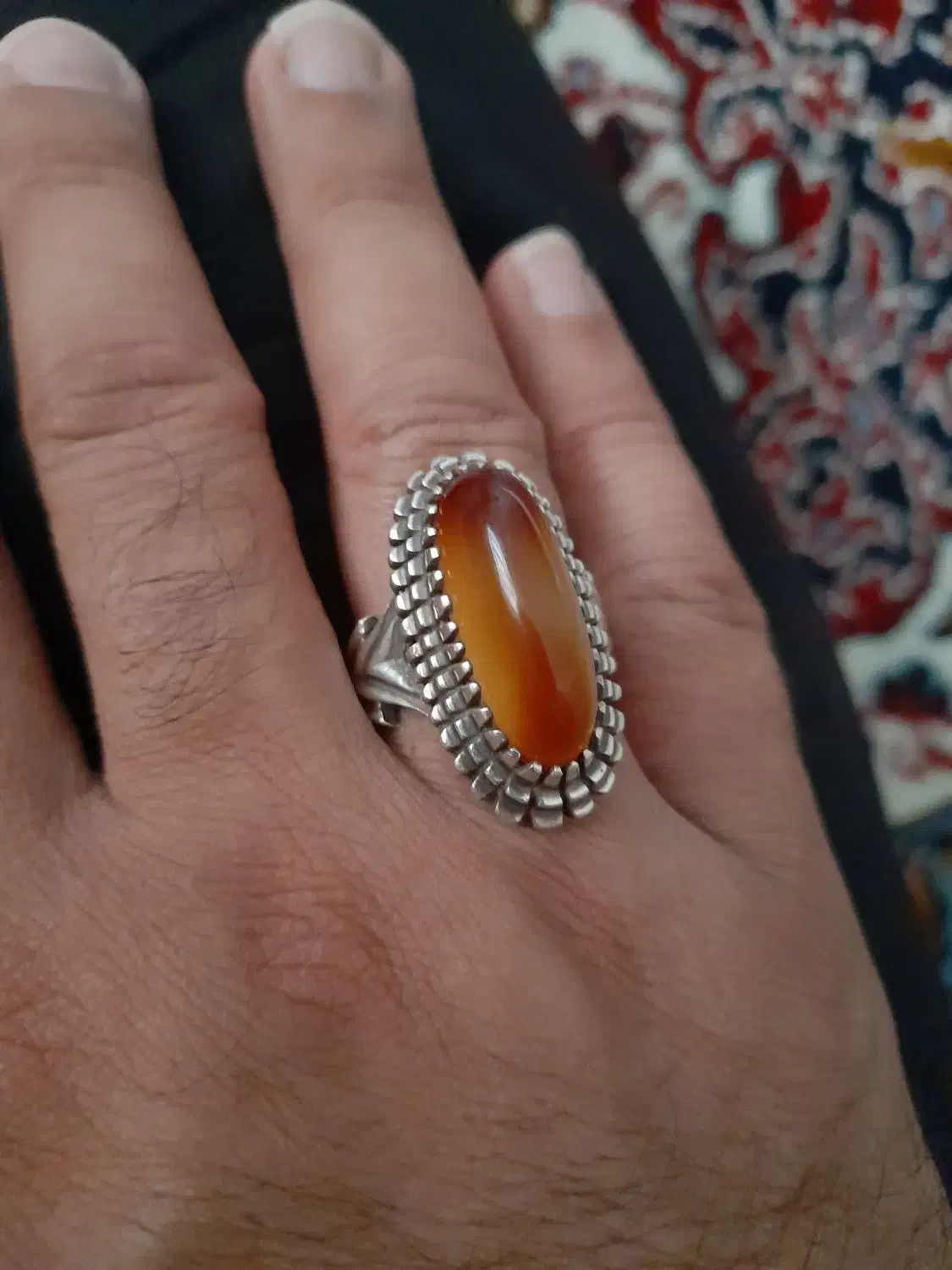 زنجیر انگشتر|جواهرات|منجیل, |دیوار